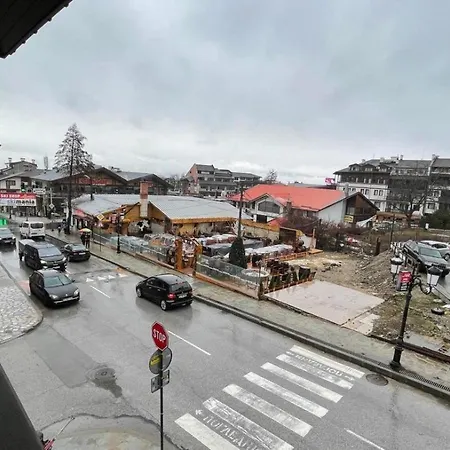 Granat Gondola Next To Lift Bansko