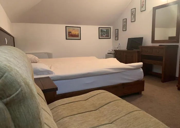 Granat Gondola Next To Lift