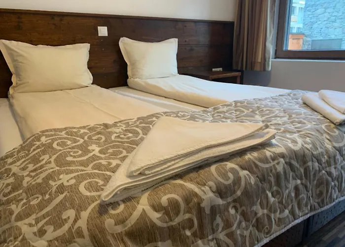 Granat Gondola Next To Lift *