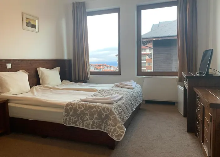 Granat Gondola Next To Lift Bansko