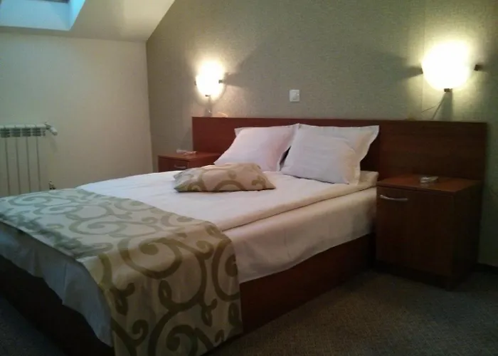 Granat Gondola Next To Lift Banszko