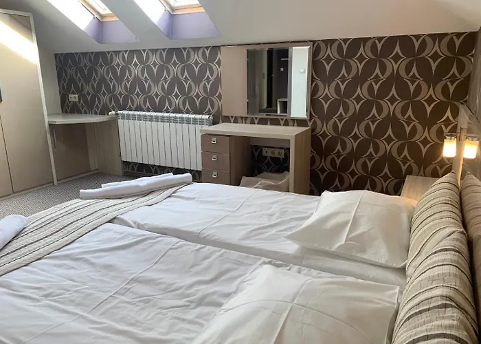 Granat Gondola Next To Lift Apartman *