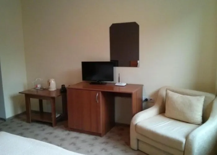 Granat Gondola Next To Lift Banszko