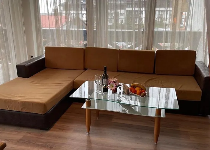 Granat Gondola Next To Lift Appartement